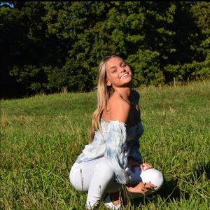 Meet your Posher, Nicole